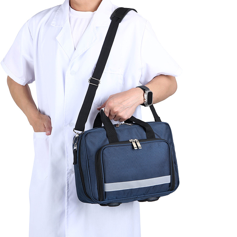 Large Capacity Outdoor First A - đánh giá và giá First Aid Bag Kit